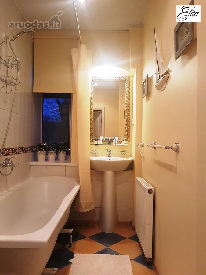 ** Centre Išnuomojamas Dviejų Kambarių Butas ** - nuotraukos Nr. 15