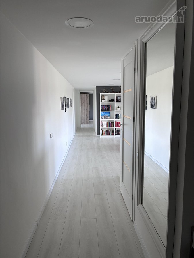 83 m² Pilnai Įrengtos Patalpos  2 San. - nuotraukos Nr. 2