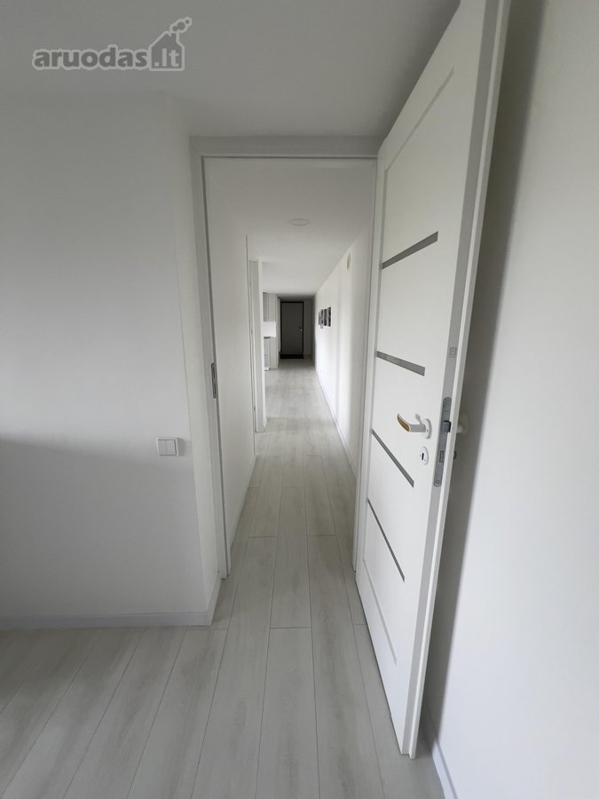83 m² Pilnai Įrengtos Patalpos  2 San. - nuotraukos Nr. 14