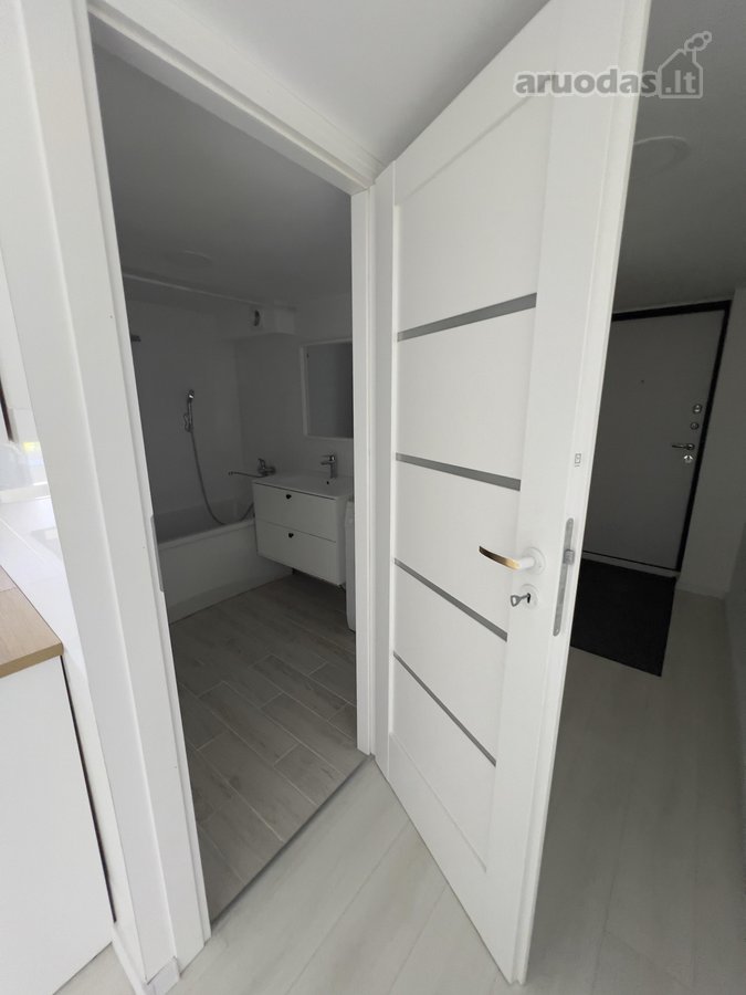 83 m² Pilnai Įrengtos Patalpos  2 San. - nuotraukos Nr. 16