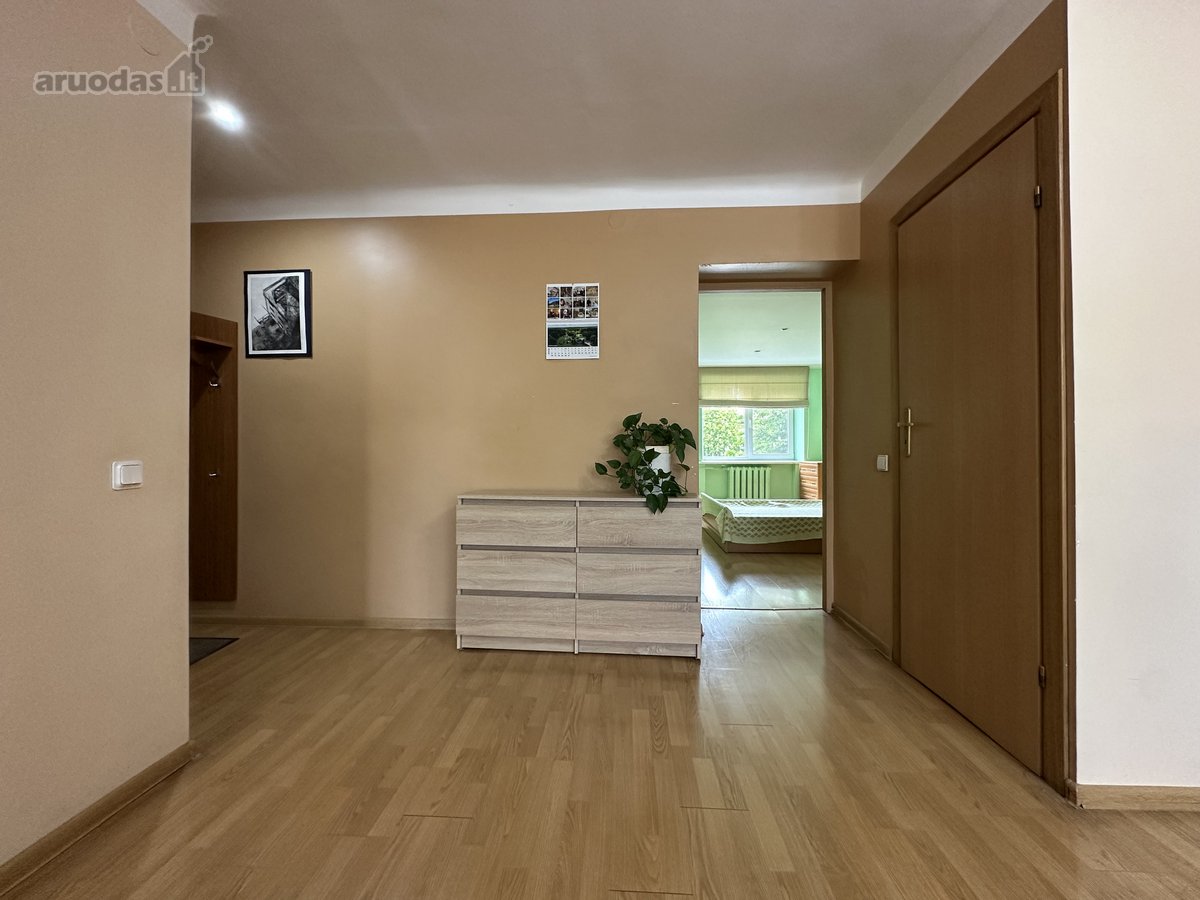 Centrinė miesto dalis. Baltų plytų mūrinis - nuotraukos Nr. 11