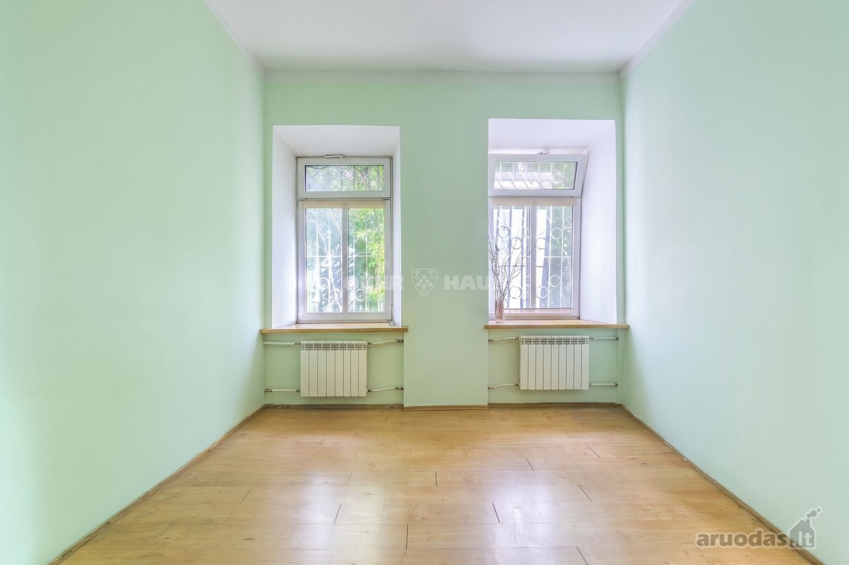 Parduodamas erdvus 4 kambarių butas Vilniaus - nuotraukos Nr. 8