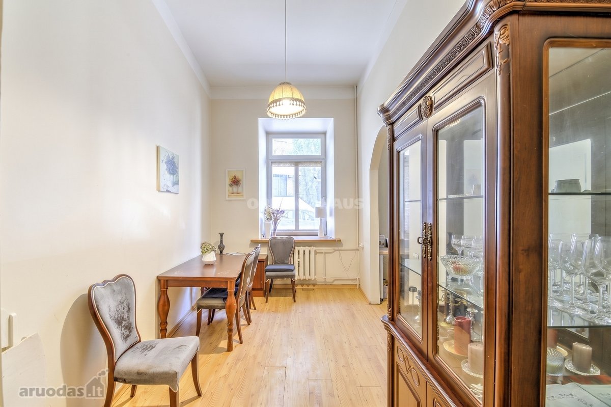 Parduodamas erdvus 4 kambarių butas Vilniaus - nuotraukos Nr. 11