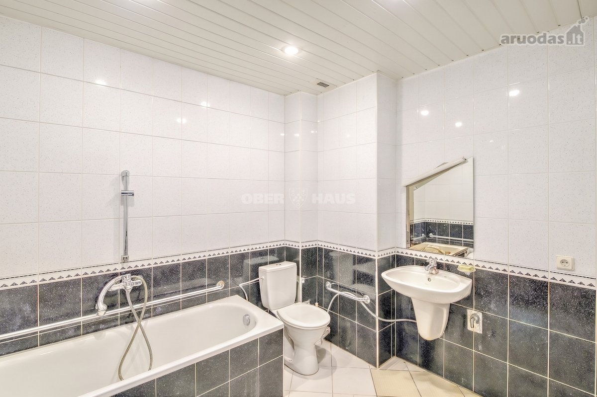 Parduodamas erdvus 4 kambarių butas Vilniaus - nuotraukos Nr. 14