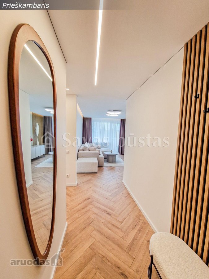 Naujai ir kokybiškai suremontuotas 3 kambarių - nuotraukos Nr. 41