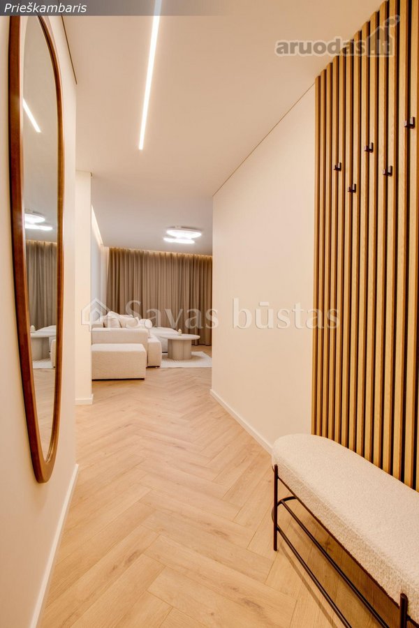 Naujai ir kokybiškai suremontuotas 3 kambarių - nuotraukos Nr. 42