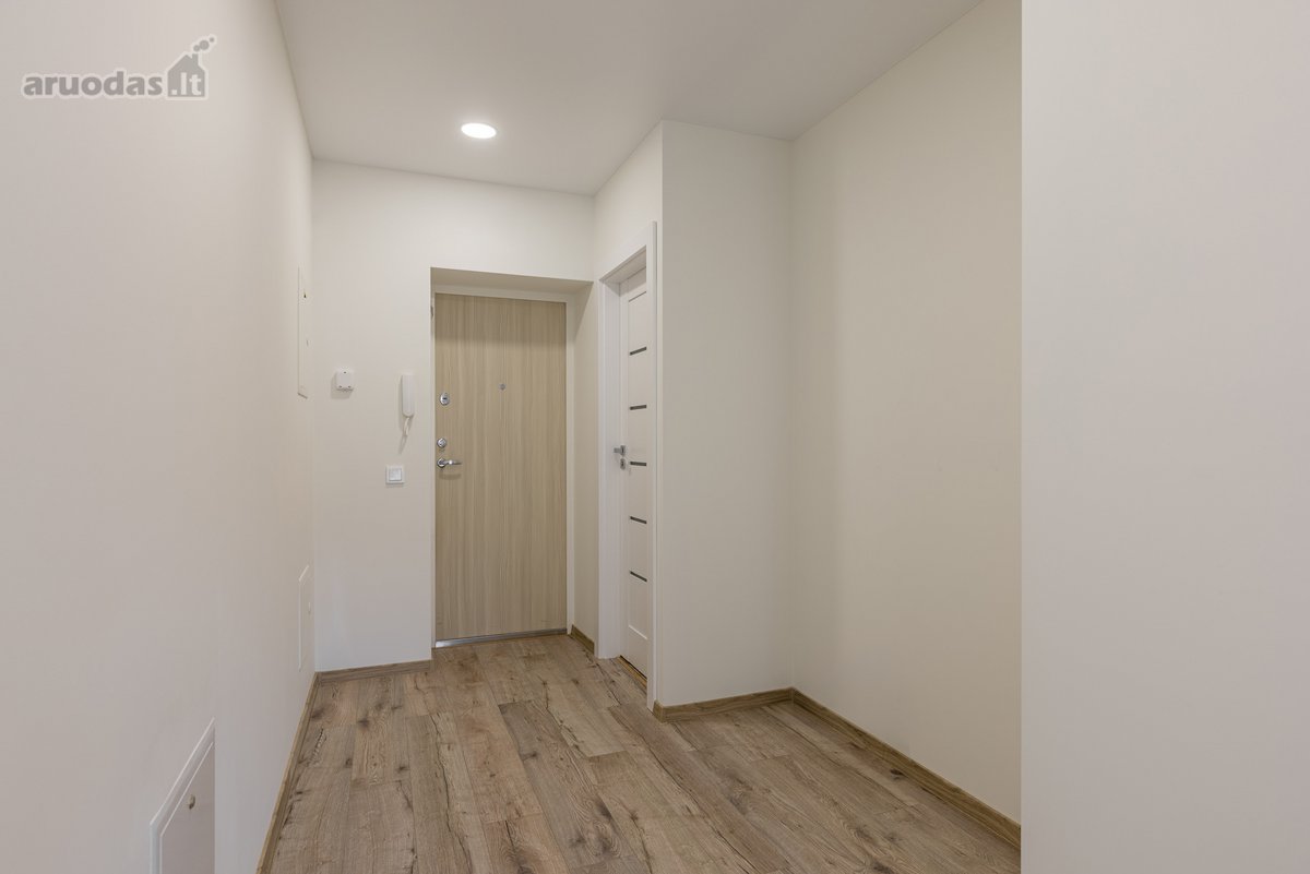 Parduodamas jaukus ir šviesus 2 kambarių - nuotraukos Nr. 6