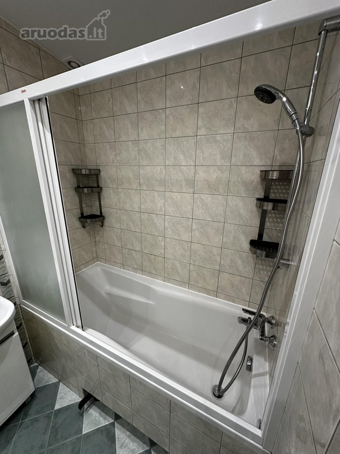 Nuomojamas erdvus ir jaukus 2 kambarių butas - nuotraukos Nr. 15