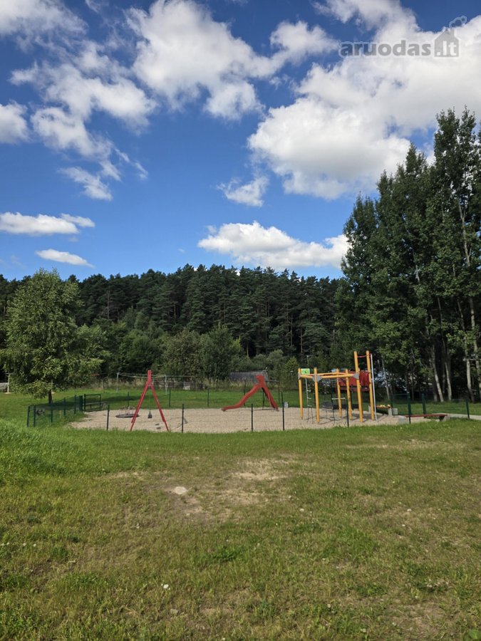 Asmeniui arba šeimai išnuomojamas kambarys - nuotraukos Nr. 2