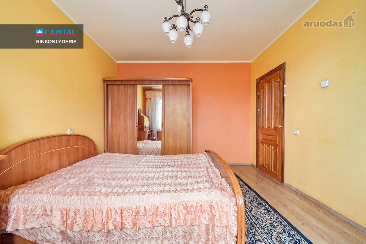 Parduodamas Erdvus 2 Kambarių Butas Žemynos g - nuotraukos Nr. 8