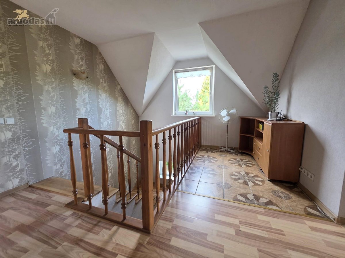 Erdvus namas Gargždų mieste – šeimai, - nuotraukos Nr. 17