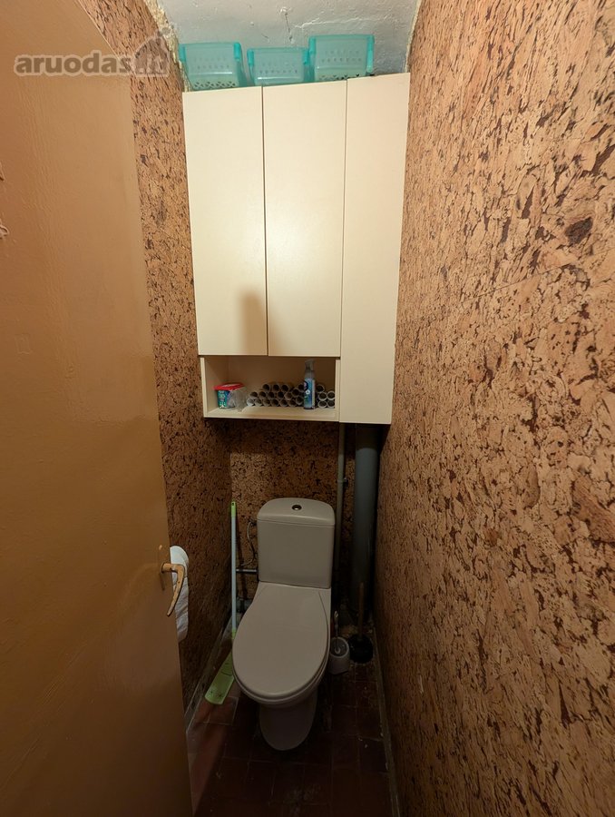 Parduodamas erdvus 3 nepereinamų kambarių - nuotraukos Nr. 8