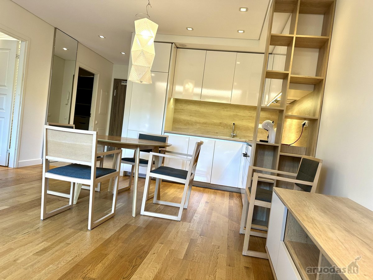 Išskirtinis, pilnai įrengtas 2 k. 51 m² butas - nuotraukos Nr. 4