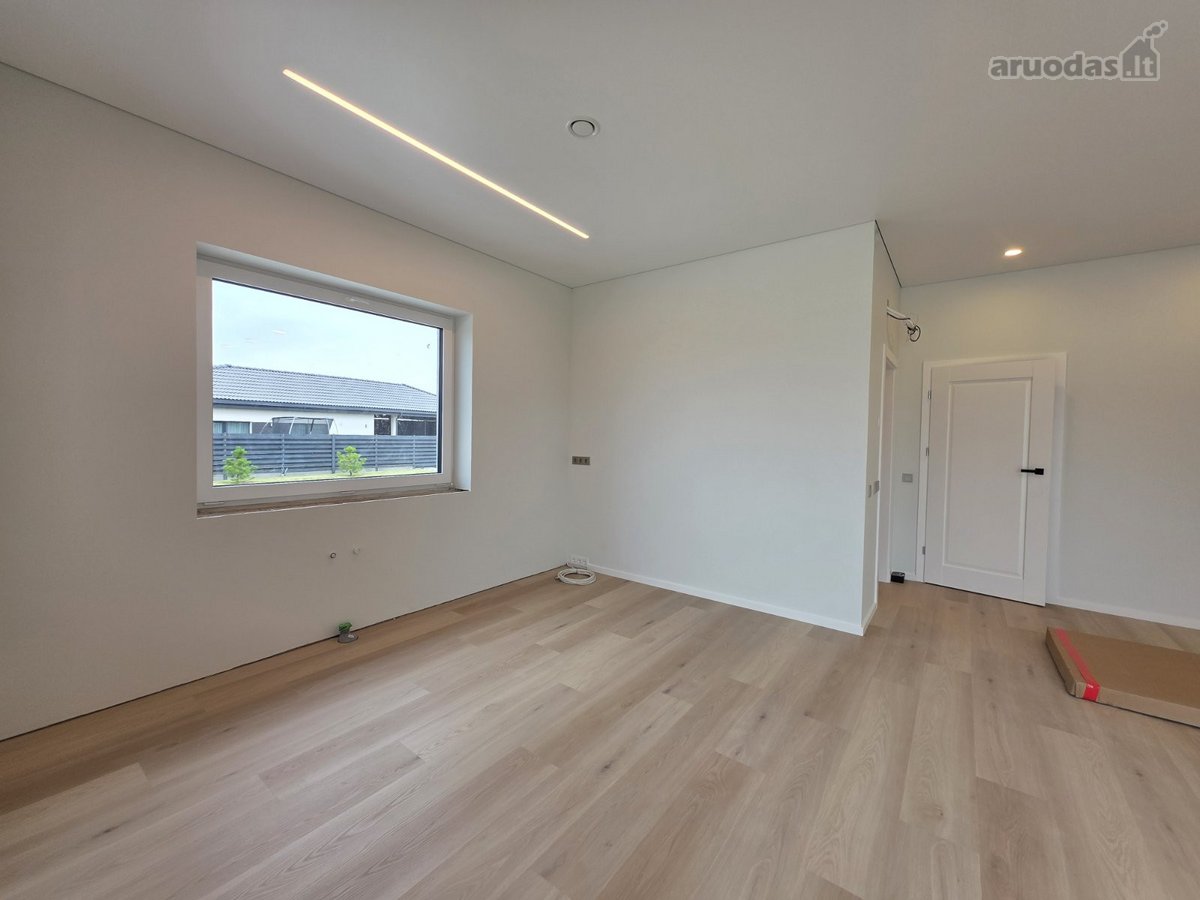 100% Baigtumas  105 kv.m.  8 arai  260 000 € - nuotraukos Nr. 22