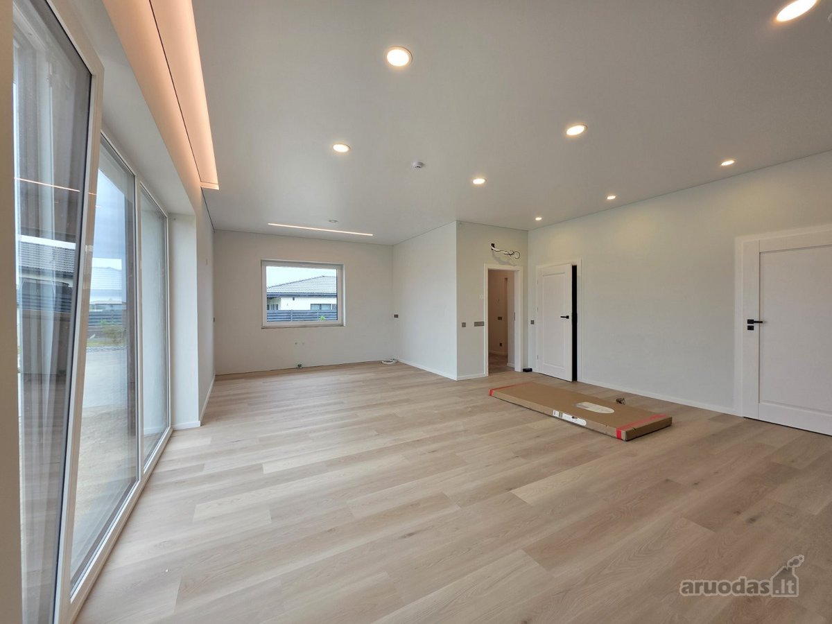 100% Baigtumas  105 kv.m.  8 arai  260 000 € - nuotraukos Nr. 25