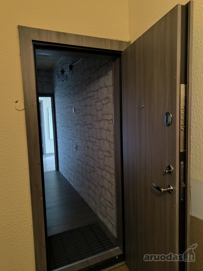 Nuomojamas 4 Kambarių butas su holu. - nuotraukos Nr. 19