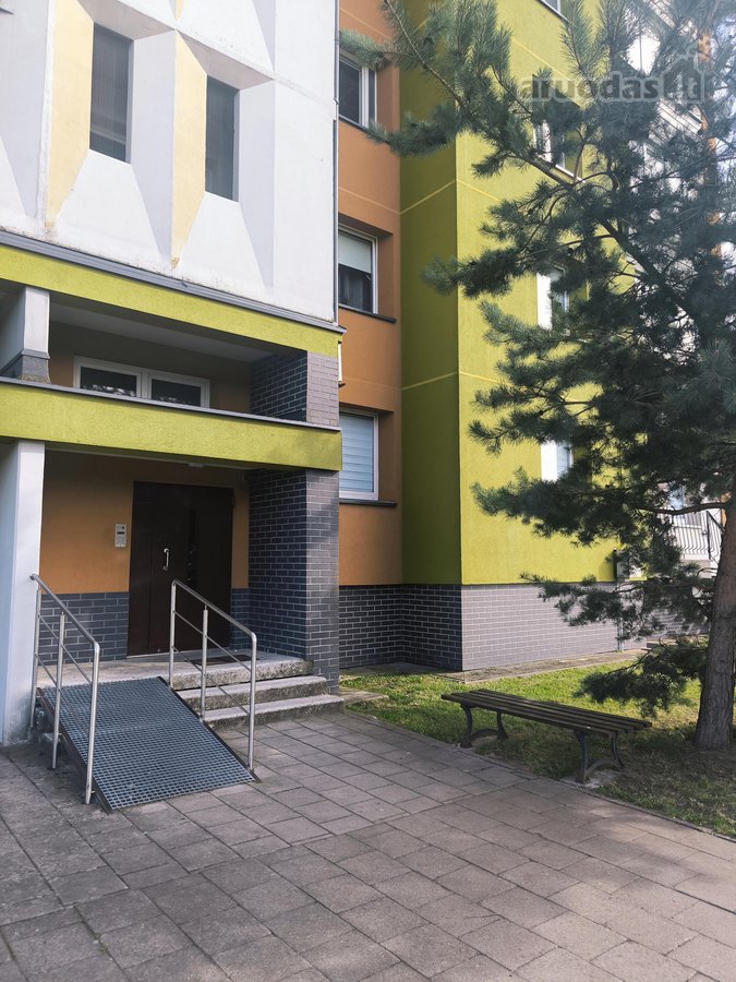 Nuomojamas 4 Kambarių butas su holu. - nuotraukos Nr. 21