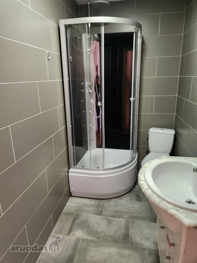 Nuomojami įvairaus dydžio apartamentai - nuotraukos Nr. 4