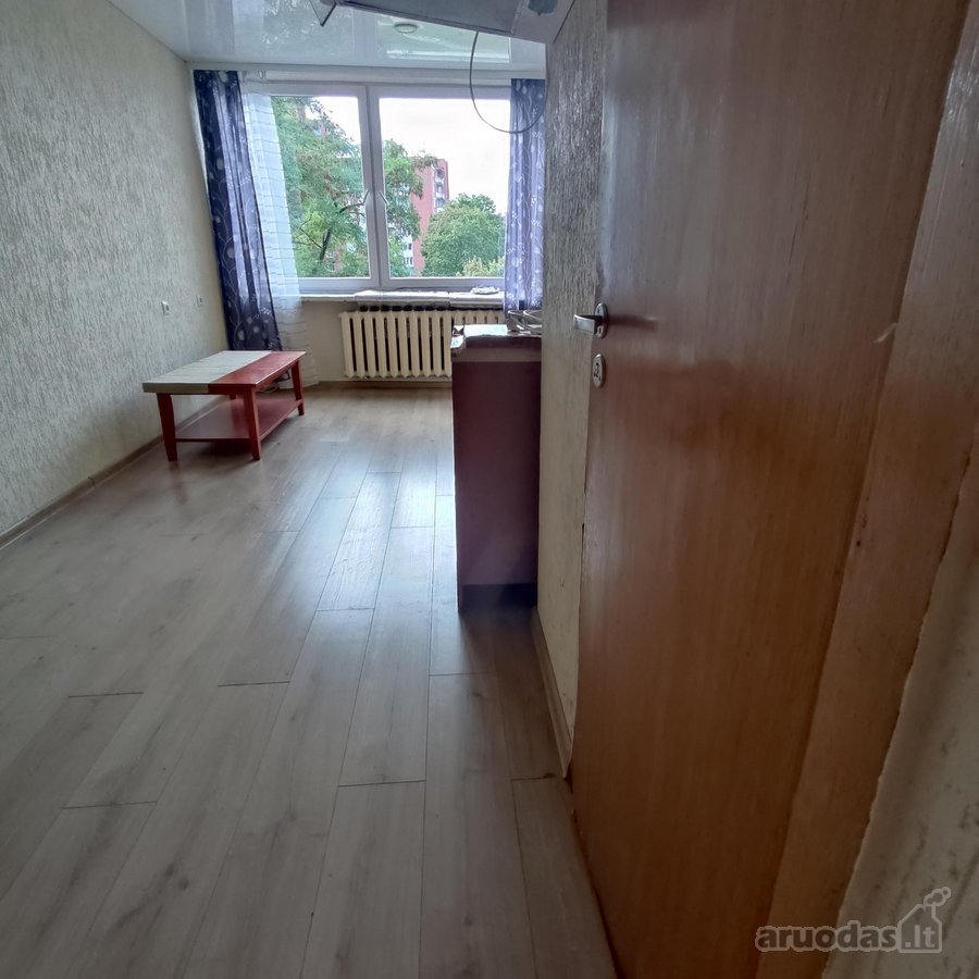 Be tarpininkų parduodamas suremontuotas butas - nuotraukos Nr. 2