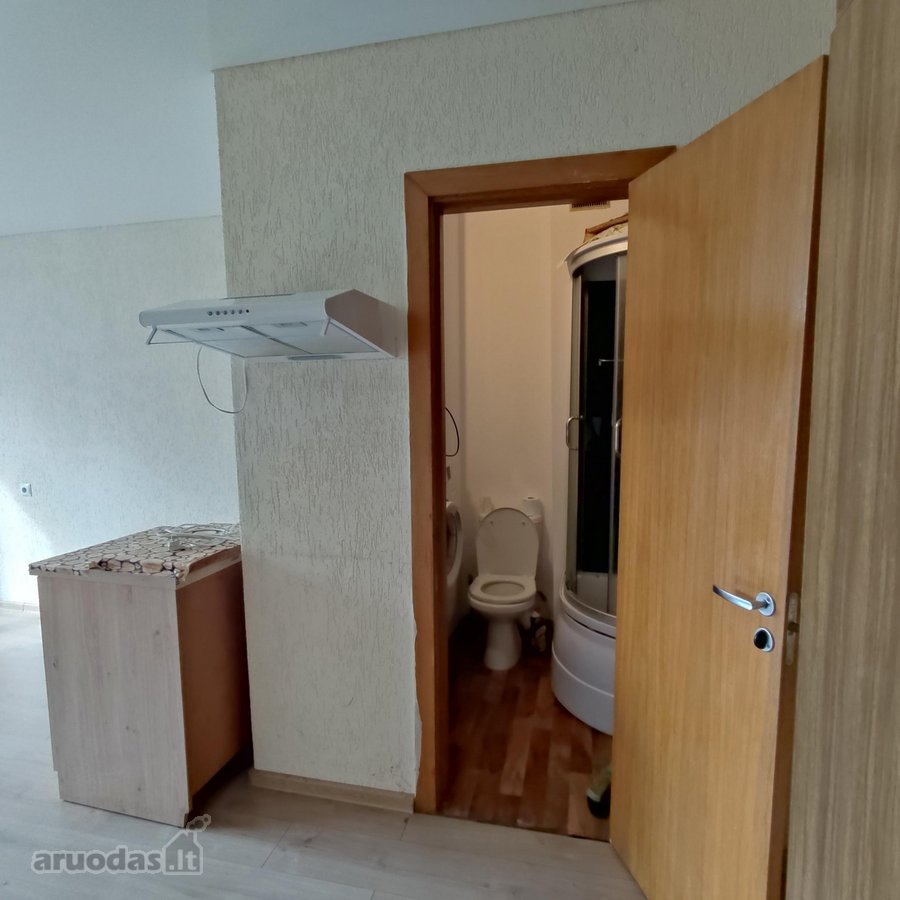Be tarpininkų parduodamas suremontuotas butas - nuotraukos Nr. 11
