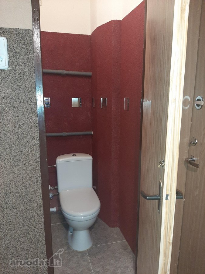 Išnuomojamas tvarkingas, jaukus ir šiltas - nuotraukos Nr. 9