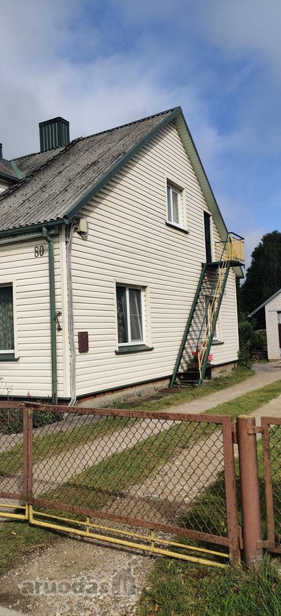 Parduodamas namo dalis su atskiru įėjimu. - nuotraukos Nr. 2
