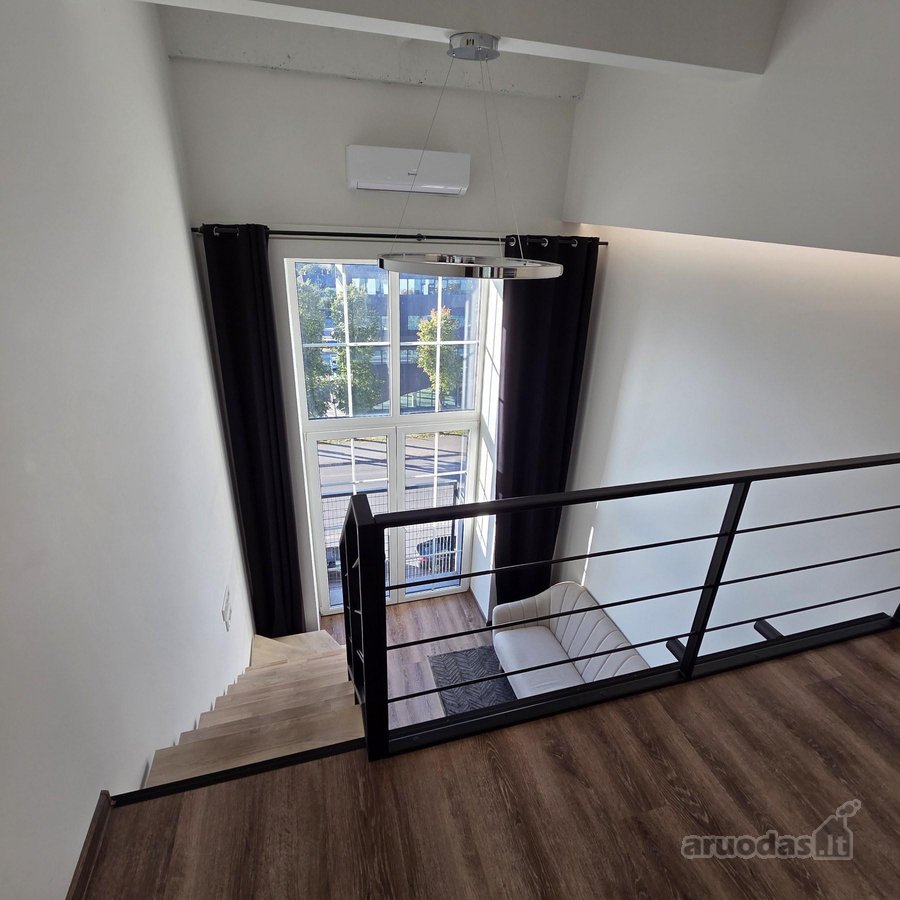 Išnuomojamas modernus 2 kambarių loftas - nuotraukos Nr. 4