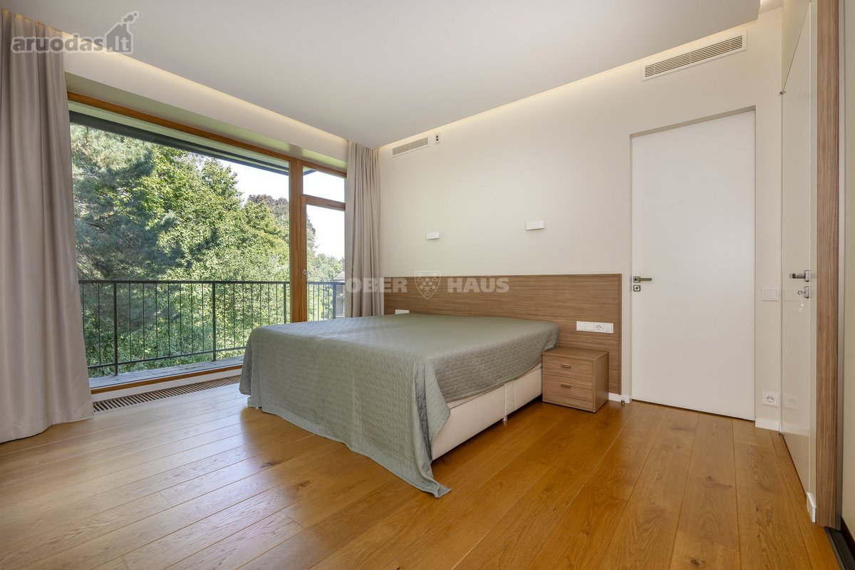 Išnuomojamas išskirtinis 5 kambarių butas - nuotraukos Nr. 13