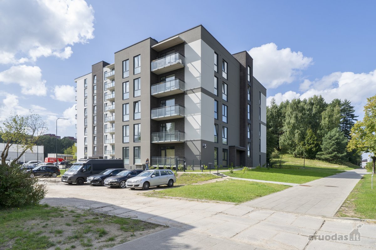 Parduodamas įrengtas 2 k. butas Omberg - nuotraukos Nr. 26
