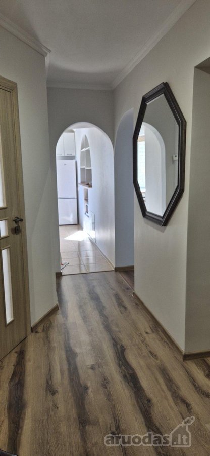 Butas jau laisvas. Nuomos kaina 500€ + mokesčiai. - nuotraukos Nr. 2