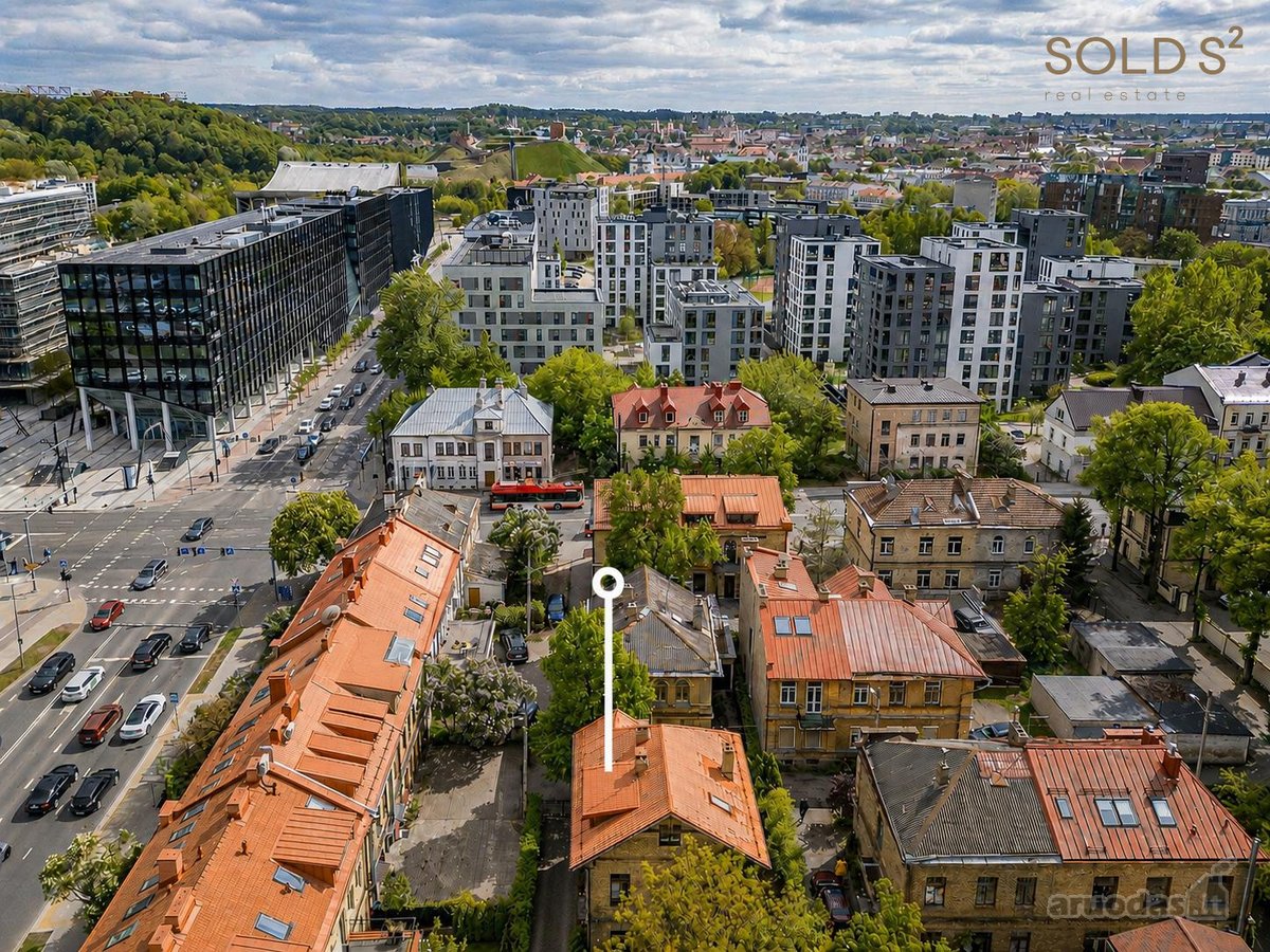Individualus namas su 4,5 aro sklypu - nuotraukos Nr. 9