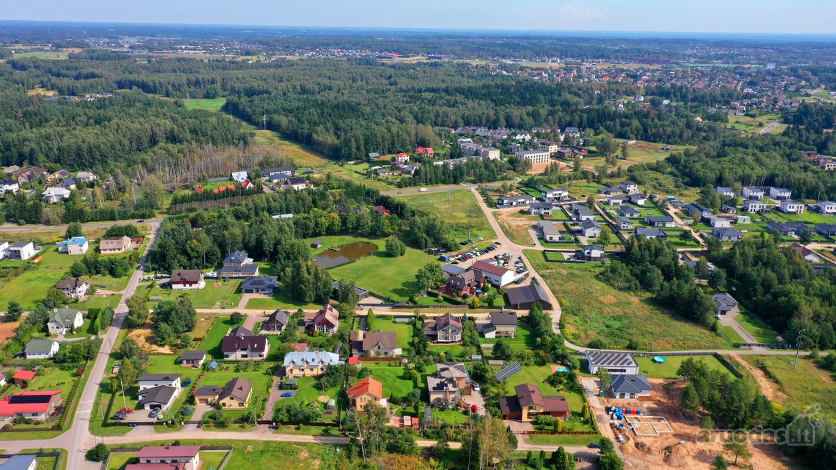 Parduodame A++ klasės namą su židiniu ir garažu. - nuotraukos Nr. 13