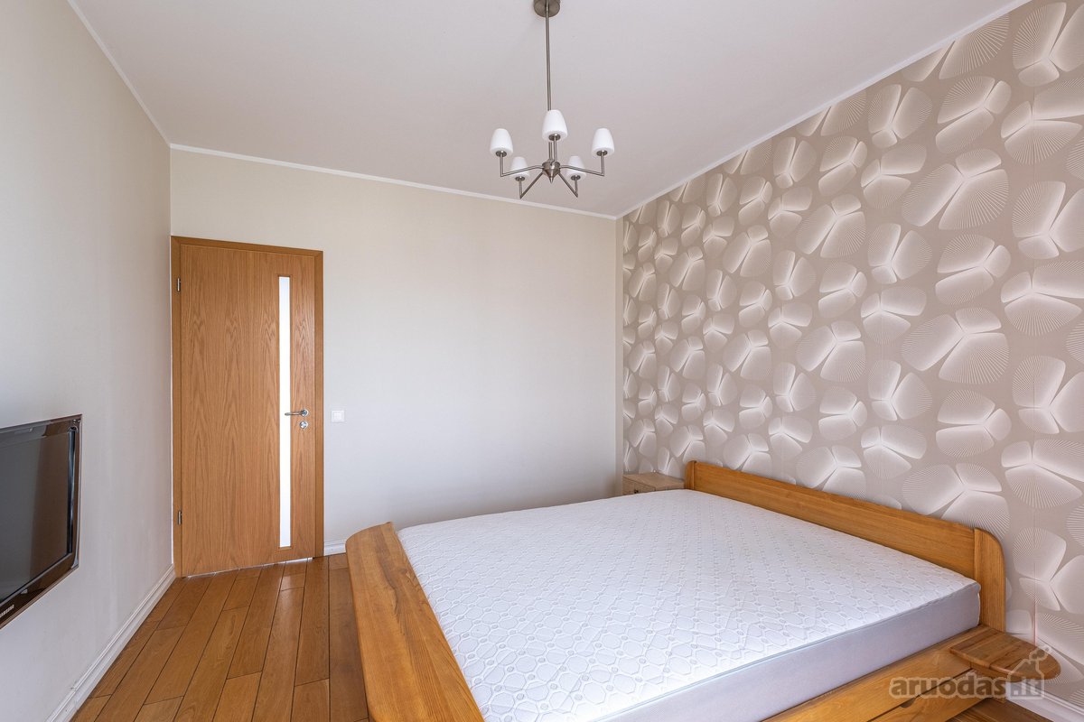 Nuomojamas nuostabus 3k. 84 m2 erdvus butas - nuotraukos Nr. 18