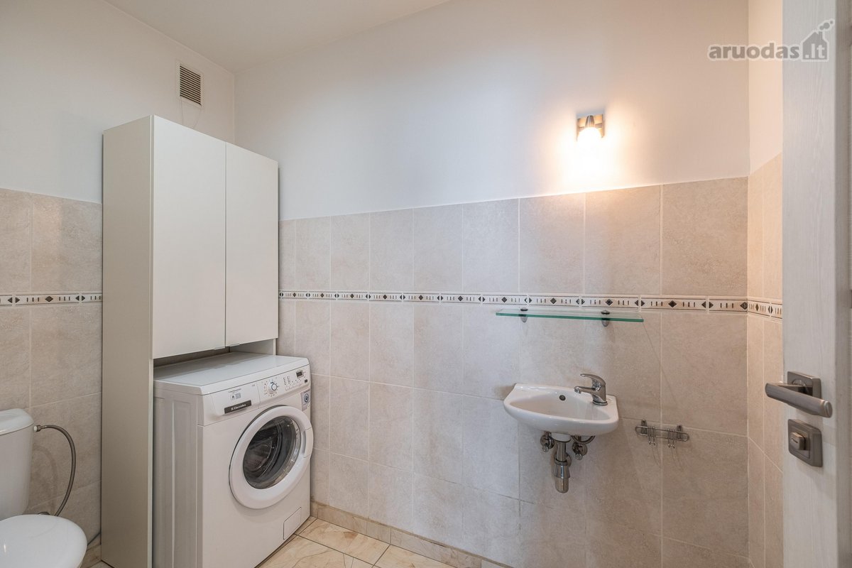 Nuomojamas nuostabus 3k. 84 m2 erdvus butas - nuotraukos Nr. 21