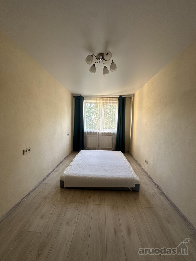 Nuomojamas šviesus 2 nepereinamų kambarių - nuotraukos Nr. 3