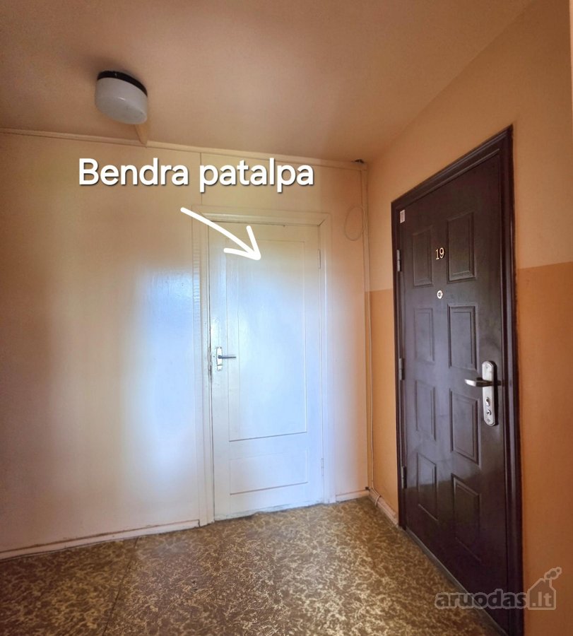 Parduodamas erdvus ir šviesus 4 kambarių - nuotraukos Nr. 24