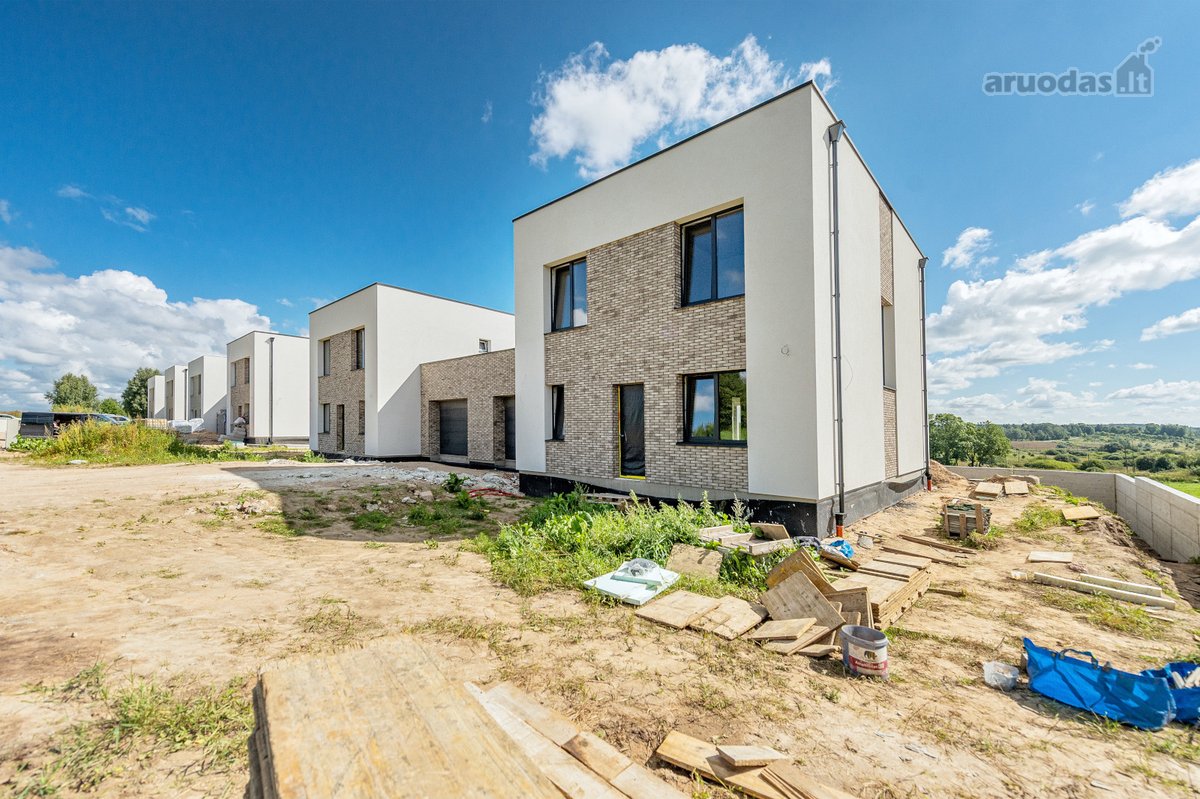Vilniuje, Kalnėnų rajone, Parduodami 163 m² - nuotraukos Nr. 2