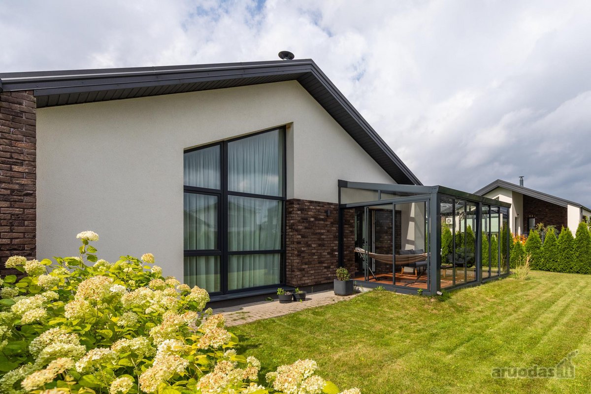 Šviesus 103 m² Vieno Aukšto Namas Tarandės Ir - nuotraukos Nr. 40