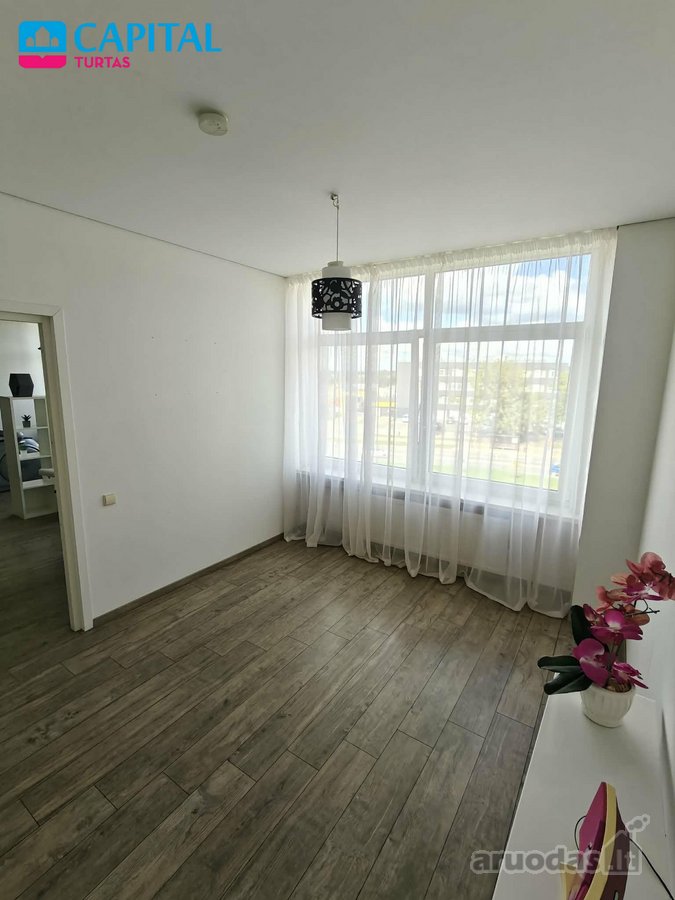 Parduodamas erdvus ir šviesus 2 kambarių - nuotraukos Nr. 21
