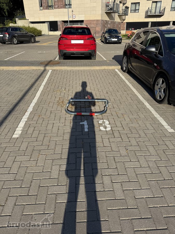 Parduodamos dvi geros antžeminės parkavimo - nuotraukos Nr. 2