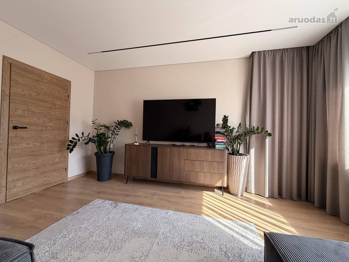 Šviesus ir jaukus 3 kambarių butas Žymynos g. - nuotraukos Nr. 29