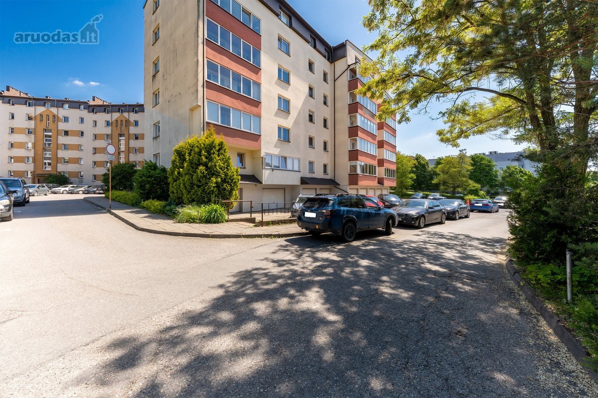 Mansardinis bei tikrai išskirtinis 3k. butas - nuotraukos Nr. 27