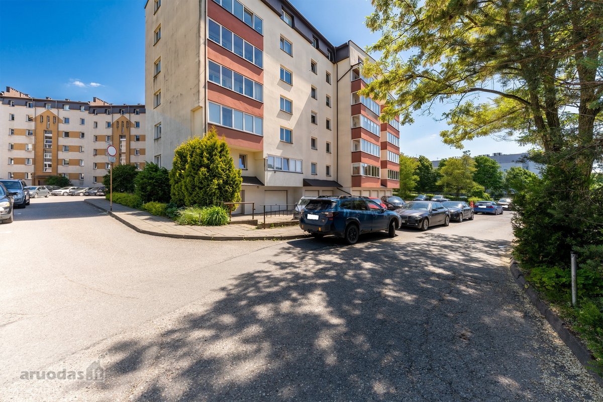 Mansardinis bei tikrai išskirtinis 3k. butas - nuotraukos Nr. 27