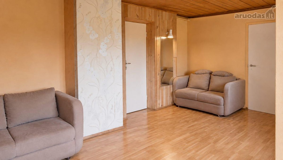 Parduodamas Erdvus Namas Su 18,85 Arų Sklypu - nuotraukos Nr. 13