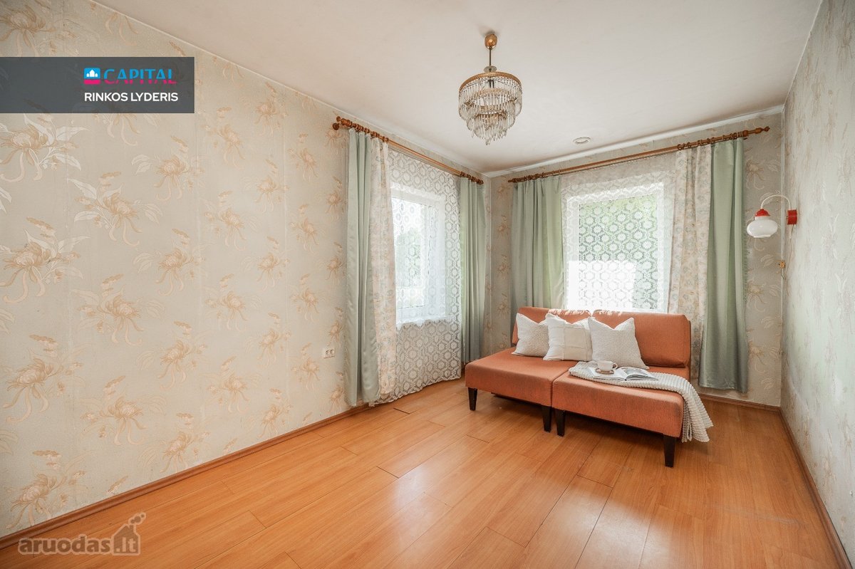 Parduodamas dviejų aukštų namas su ūkiniu - nuotraukos Nr. 18
