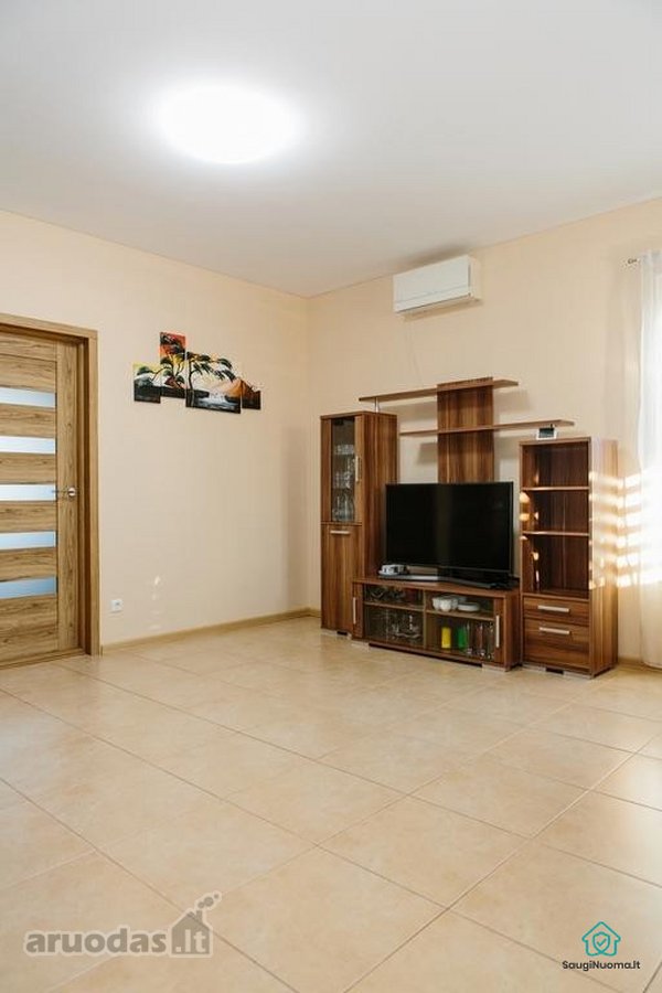 Išnuomojamas modernus, šviesus 3 kambarių - nuotraukos Nr. 2