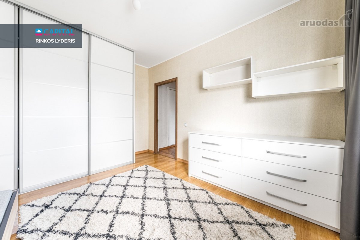 Nuomojamas Tvarkingas 2 Nepereinamų Kambarių - nuotraukos Nr. 8