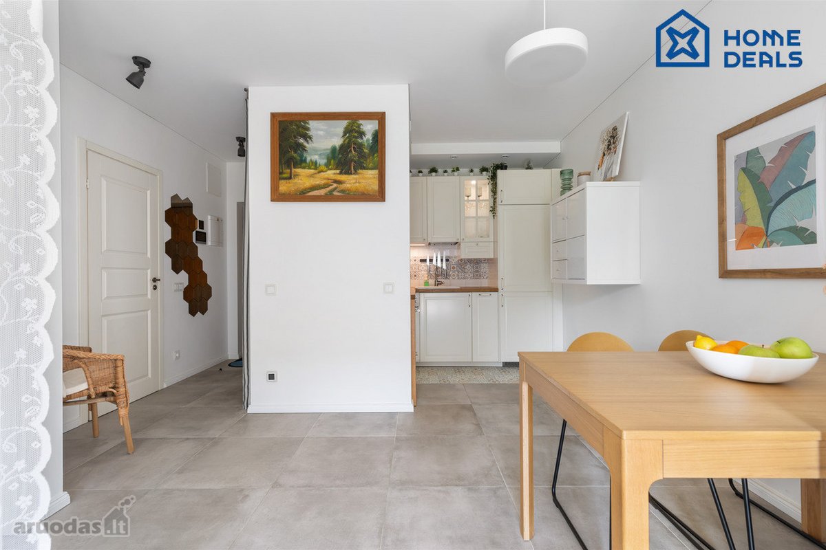 Šviesus ir pilnai įrengtas 2 kambarių butas - nuotraukos Nr. 14