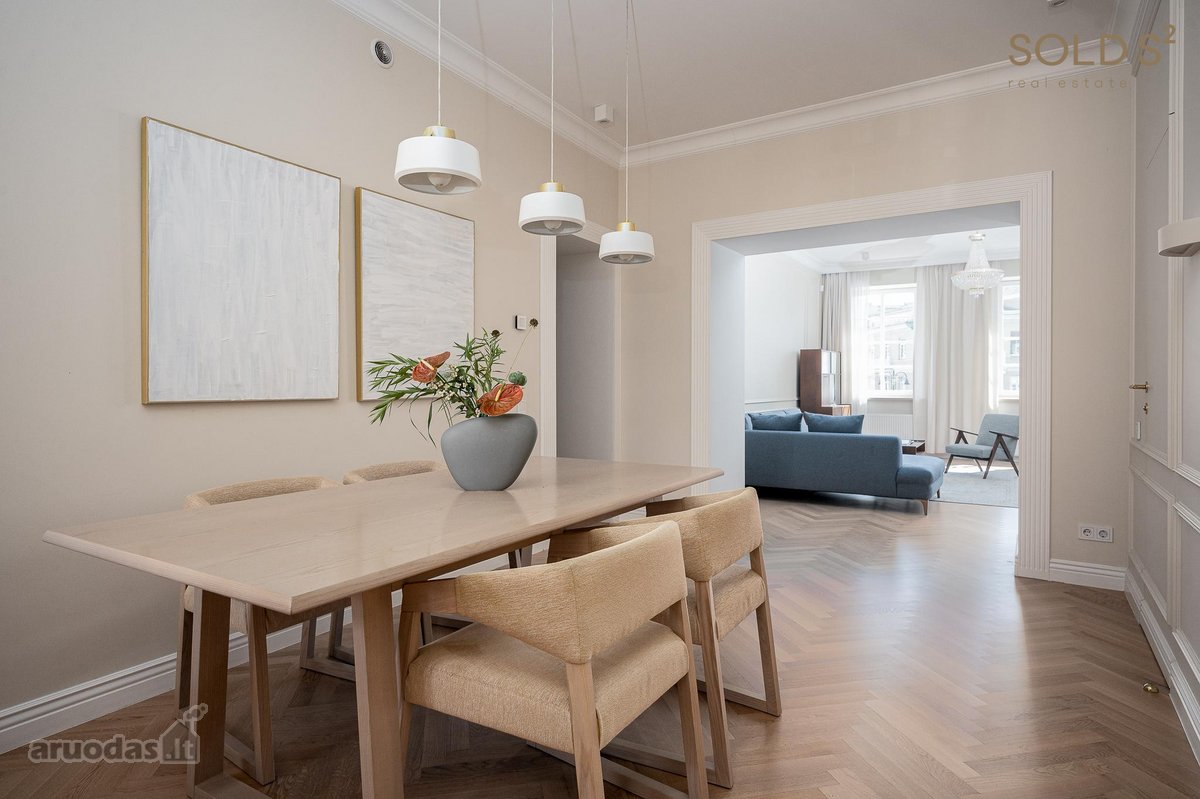 Nuomojami elegantiški, erdvūs aukštų lubų - nuotraukos Nr. 7