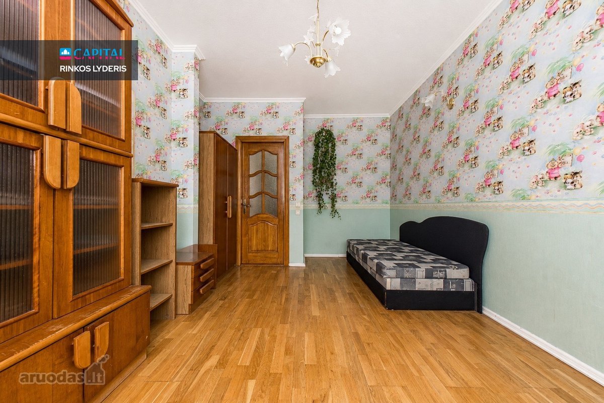 Parduodamas Erdvus 218 Kv. M Namas Klaipėdoje - nuotraukos Nr. 27